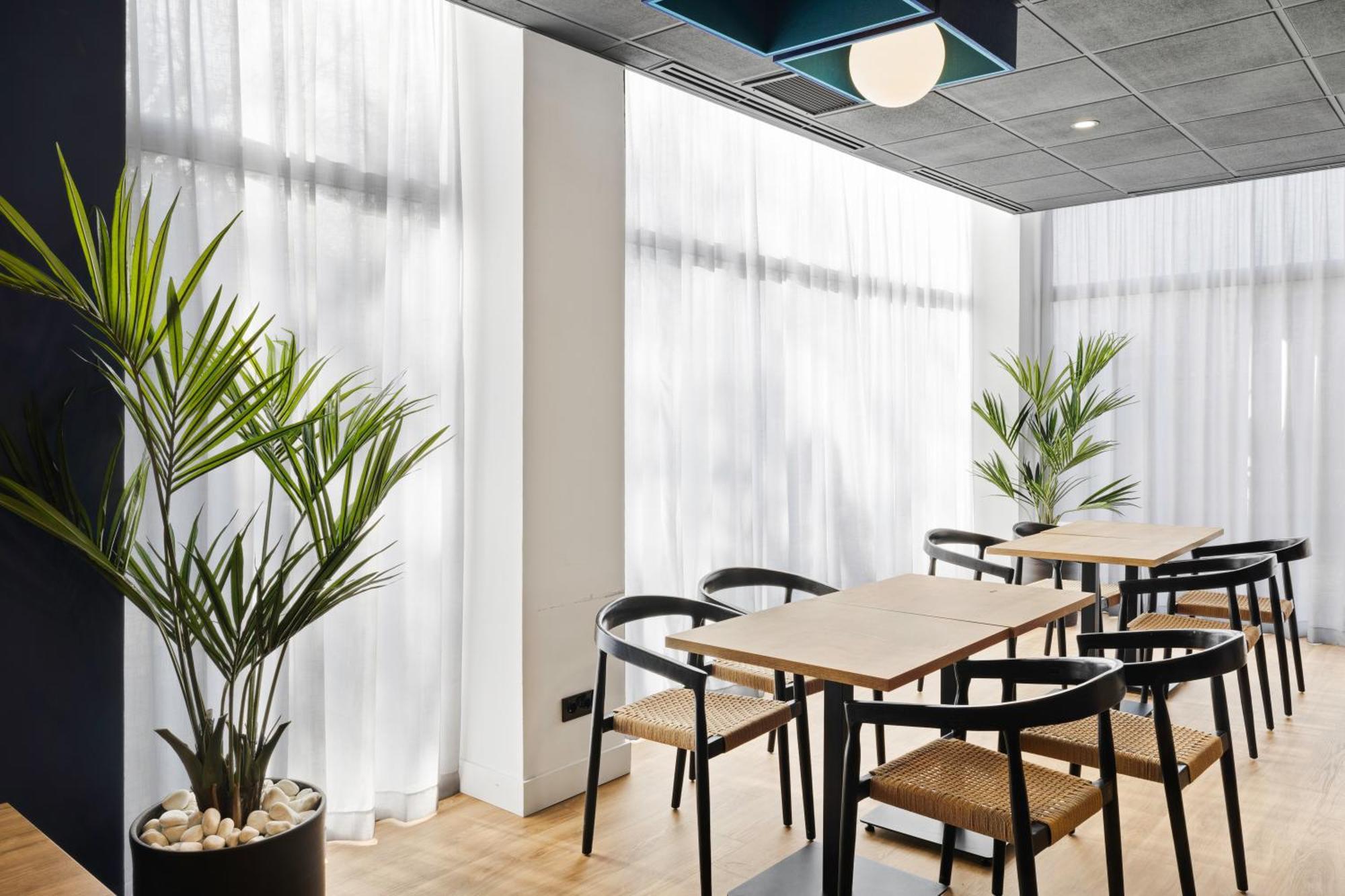 B&B Hotel Madrid Las Rozas Экстерьер фото